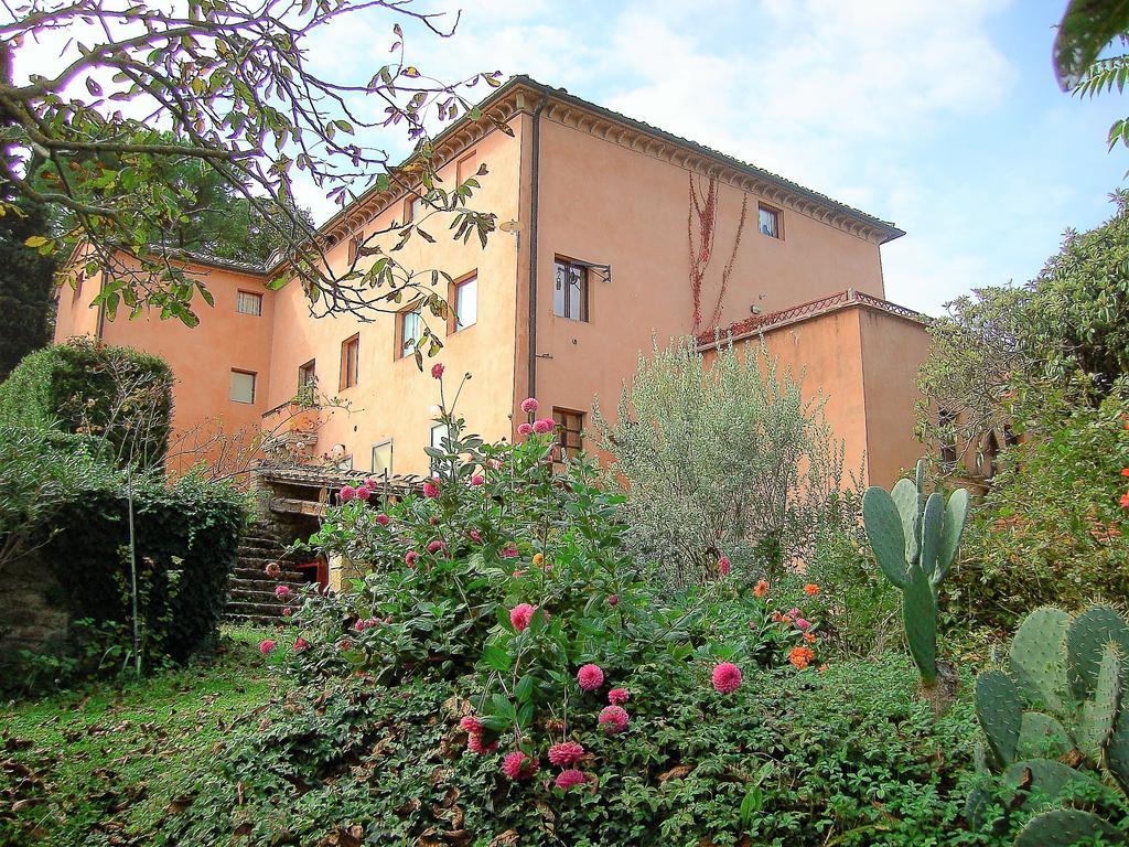 Villa Il Palazzino Volterra Bagian luar foto